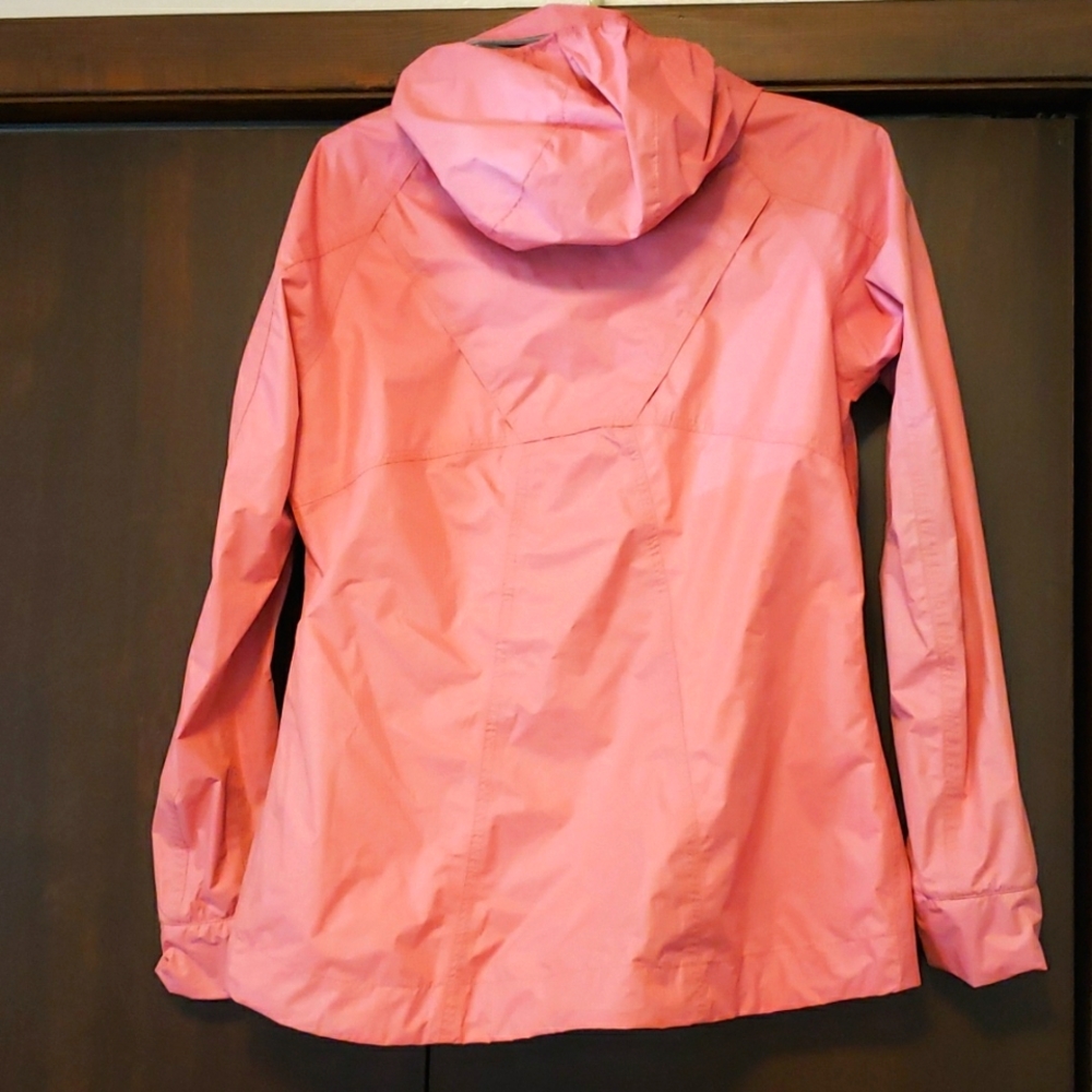 Pink raincoat - Picture 2 of 3